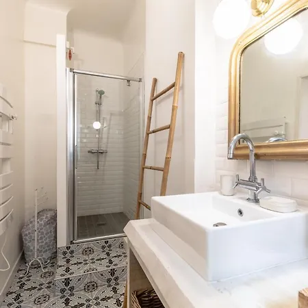 Biarritz, 3 Pieces, 5 Personnes - Fr-1-239-513 *